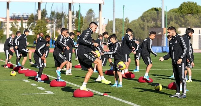 Antalya'da kondisyon ve taktik çalışması