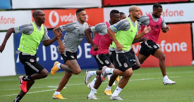 Hazırlıklar sürüyor