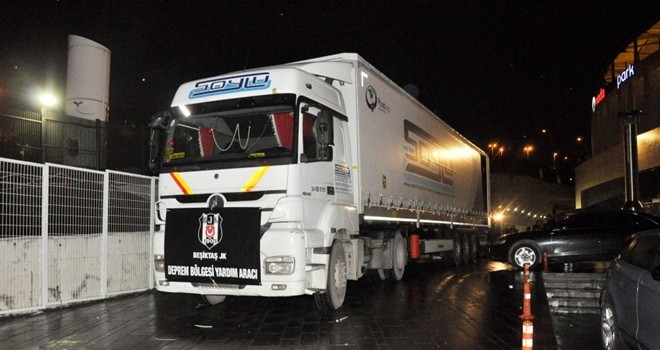 Yardım tırları Vodafone Park’tan deprem bölgesine hareket etti!