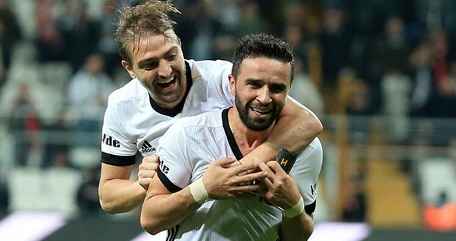 Gökhan ve Caner'in kaderi sezon sonunda belli olacak