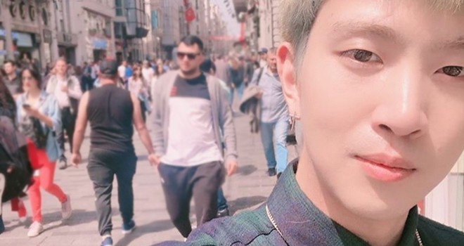 Rock Daily에서 터키 팬들을 흥분시키는 공유