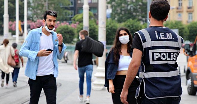 İstanbul'da maske takmayanın cezası belli oldu