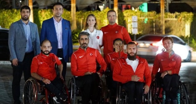 Beşiktaş Belediyesi Engelsiz Sanat Topluluğu Sporcuları Avrupa'dan madalya ile döndü