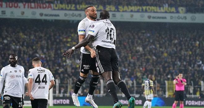 Spor yazarlarından Beşiktaş yorumları