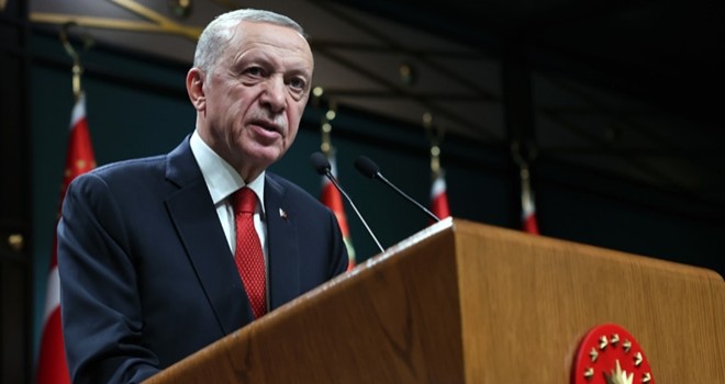 Cumhurbaşkanı Erdoğan: Türkiye’yi hedefleriyle buluşturma mücadelemiz hız kesmeden sürüyor