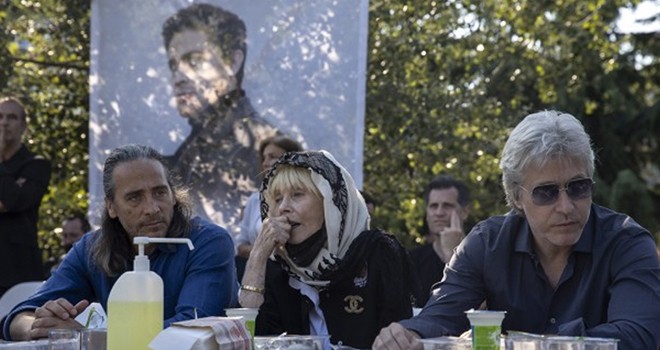 Cüneyt Arkın’ın ailesi taziyeleri Sanatçılar Parkı'nda kabul etti