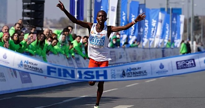 İstanbul Yarı Maratonu’nda rekor şampiyonluk