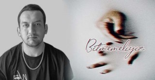 Emre Ogden’den duygusal şarkı: Bitmemeliyiz