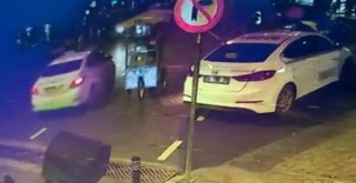 Kafasına poşet geçiren hırsız simit tezgahını çaldı