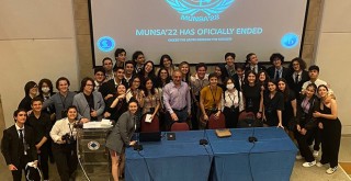 Liseli gençler dünya problemlerini Boğaziçi’nde tartıştı