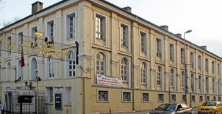 MSGSÜ Devlet Konservatuarı’nın kapatılma kararına tepkiler büyüyor