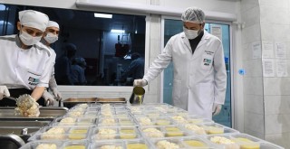 Başkan Akpolat: Omuz omuza kara kışla mücadele etmeye devam edeceğiz