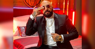 Sezzy'den yepyeni single'ı Her Akşam ile 90'lara selam