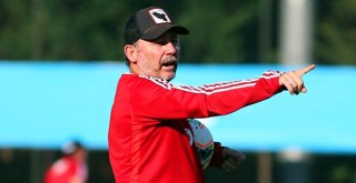 Kasımpaşa maçından önce Sergen Yalçın'dan oyunculara nasihat