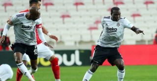 Başımız dik, karakter göstereceğiz