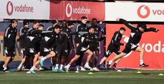 Beşiktaş derbiye hazırlanıyor! Hedef 3 puan