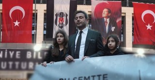 Beşiktaş Belediye Başkanı Rıza Akpolat'tan anlamlı mesaj! Kalbi Beşiktaşla atan herkes bizim için Beşiktaşlıdır.