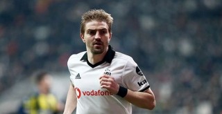 Caner Erkin'den muhteşem performans