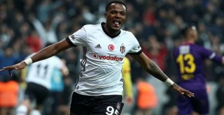 Cyle Larin'in Beşiktaş'ta kalması bekleniyor