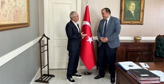 Herşey Beşiktaş için! Beşiktaş Kaymakamı Oğuzhan Bingöl ve Beşiktaş Medya Grup Başkanı Gazeteci İsmail Baştuğ biraraya geldi