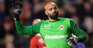 Sinan Bolat Beşiktaş'ı bekliyor