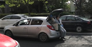 Sokağa çıkma yasağında evlere sıcak simit