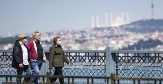 Bayramın ilk gününde 65 yaş üstüne izin