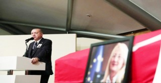 Cumhurbaşkanı Erdoğan: Yeni Zelanda’da Müslümanlara yönelik saldırıyı nefretle kınıyorum