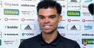 Gol atarak takıma faydalı olduğum için mutluyum