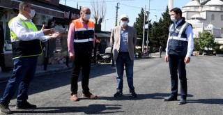 İstanbul Büyük Şehir ve Beşiktaş Belediyesi asfalt yapıyor.