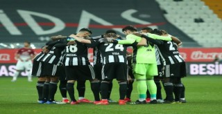 Beşiktaş maça tam kadro çıkıyor