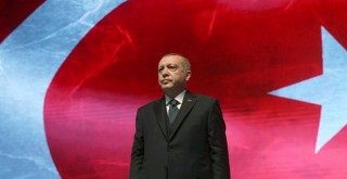 Cumhurbaşkanı Erdoğan: Kahramanlarımızı ve aziz şehitlerimizi bir kez daha rahmetle, tazimle yâd ediyoruz