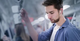 Kablosuz kulaklık tercih etmek için 5 neden