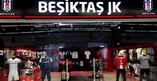 Kartal Yuvası kapılarını taraftarlara açtı