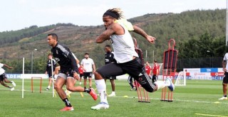 Hazırlıklar devam ediyor