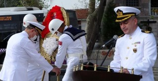 Ertuğrul Fırkateyni Şehitleri Beşiktaş'ta törenle anıldı