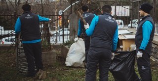 Maçka Mezarlığı temizlendi