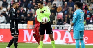 Eski hakemler Beşiktaş'ın iptal edilen penaltısını yorumladı