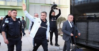 Beşiktaş’a coşkulu karşılama