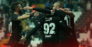 Beşiktaş - Fenerbahçe arasında dev derbi