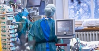 İstanbul'da yoğun bakımlar yüzde 83 doldu