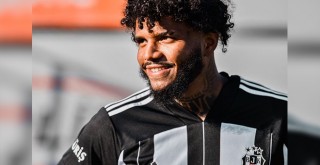 Yeni Kara Kartal: Valentin Rosier