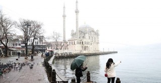 İstanbul'da beklenen kar başladı