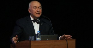 Prof. Dr. Ercan: Büyük artçılar Türkiye'den uzaklaşıyor