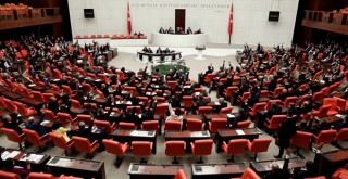 Meclis'te 40 bin kutu çikolata satıldı