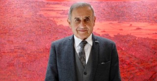 Devrim Erbil’den çok özel performans