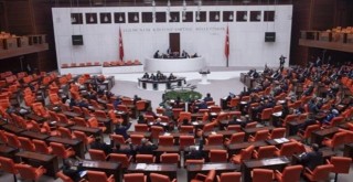 Yeni kanunlar peşi sıra geliyor