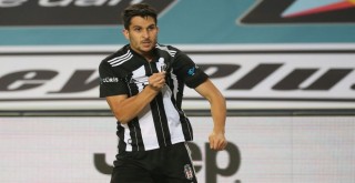 Necip performansıyla göz dolduruyor