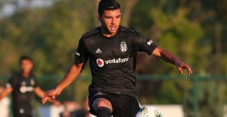 Beşiktaş'ta ilk ayrılık