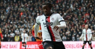 Batshuayi golü kaçırdı